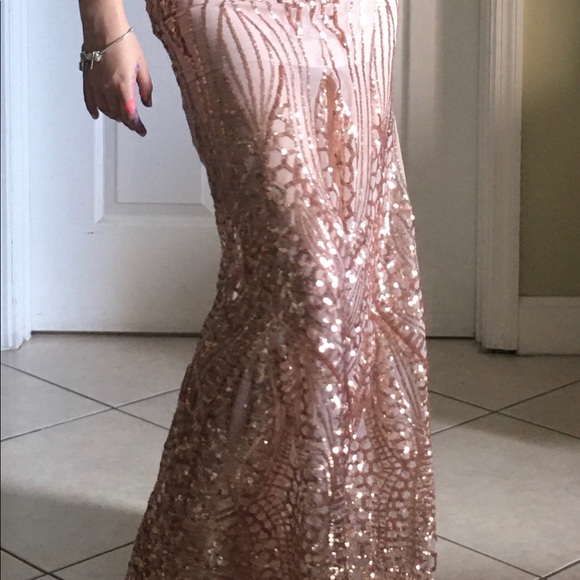 Fashion nova gold sequence dress 😌 - Picture 3 of 3